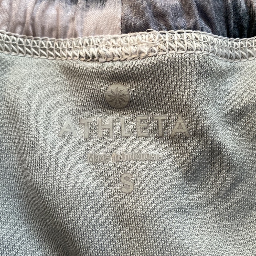 Athleta shorts - Picture 3 of 4